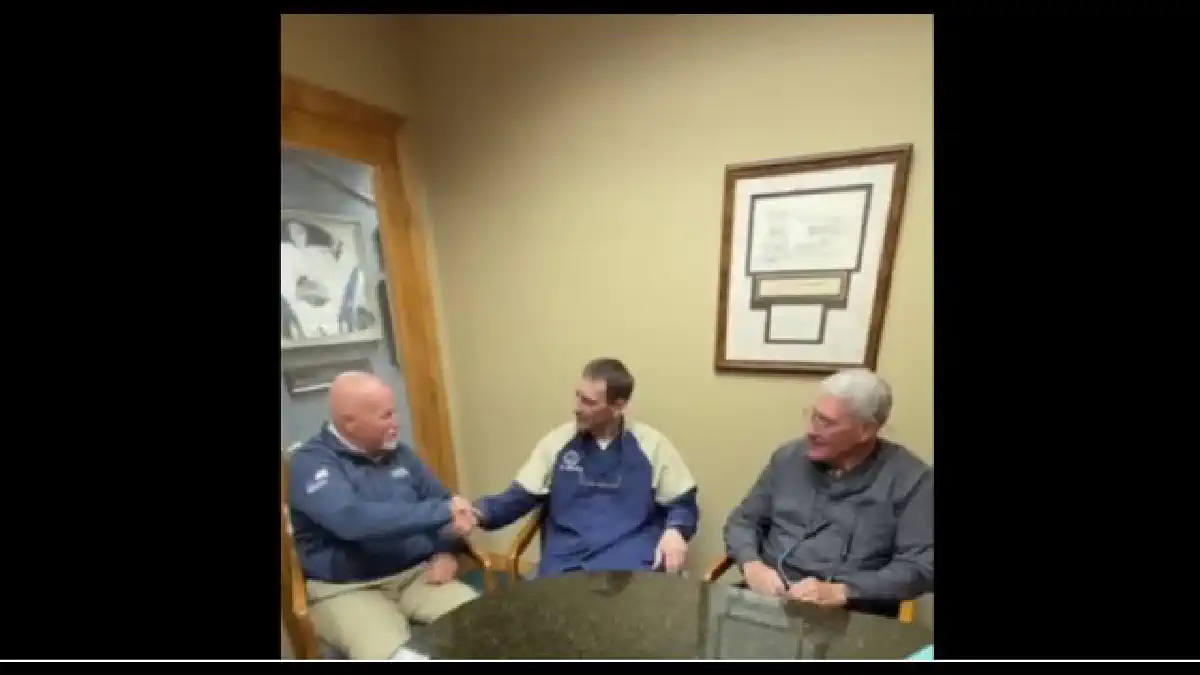 Youtube video VoX0Isb3574